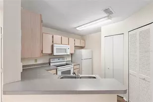 3705 SW 27th St, Gainesville, FL 32608 - Photo 11