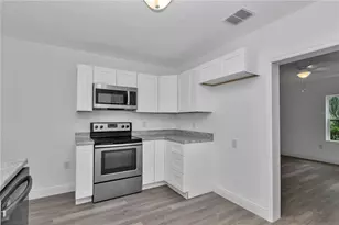 658 NE 39th Ct, Ocala, FL 34470 - Photo 13