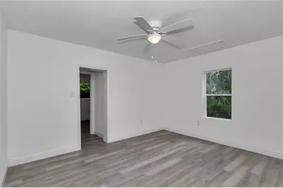 658 NE 39th Court, Ocala, FL 34470 - Photo 9
