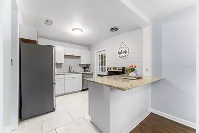 4318 NW 12th Terrace, Gainesville, FL 32609 - Photo 5