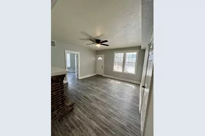 644 4th Avenue S, Saint Petersburg, FL 33701 - Photo 3