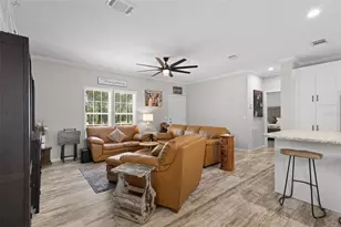 2298 NW 10th St, Bell, FL 32619 - Photo 9
