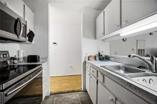 3921 SW 34th St, Gainesville, FL 32608 - Photo 11