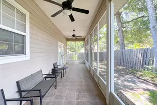 9048 SW 76th Ave, Gainesville, FL 32608 - Photo 17