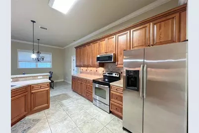 9048 SW 76th Avenue, Gainesville, FL 32608 - Photo 3
