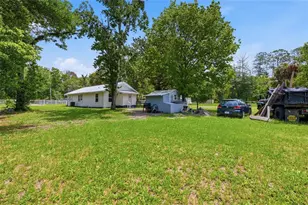 5570 Navarre Ave, Hampton, FL 32044 - Photo 17