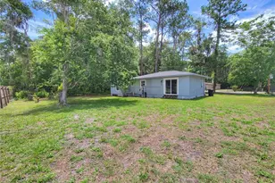 2524 NE 5th Pl, Gainesville, FL 32641 - Photo 17