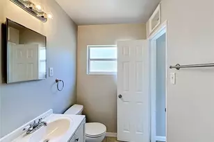 414 NW 36th Ter, Gainesville, FL 32607 - Photo 25