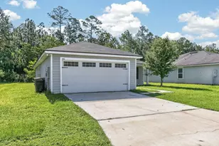 7082 Plymouth Grove Ct, Jacksonville, FL 32220 - Photo 3