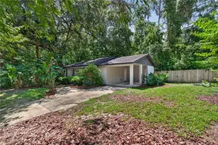 1515 NW 34th Pl, Gainesville, FL 32605 - Photo 3