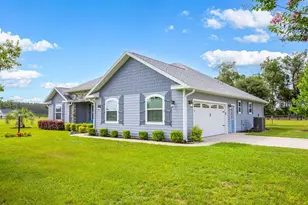 733 SW Marynik Dr, High Springs, FL 32643 - Photo 5