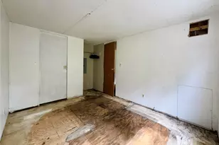 7809 SW 12th Pl, Bell, FL 32619 - Photo 13