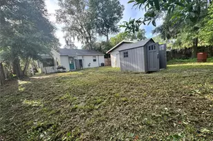 3230 NW 11th St, Gainesville, FL 32609 - Photo 15