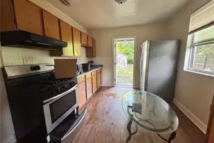 3230 NW 11th St, Gainesville, FL 32609 - Photo 3