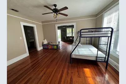907 NW 11th Avenue, Gainesville, FL 32601 - Photo 23