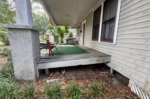 907 NW 11th Ave, Gainesville, FL 32601 - Photo 5