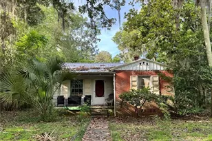 1119 NW 25th Ave, Gainesville, FL 32609 - Photo 3