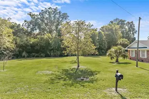 214 SE 2nd St, Chiefland, FL 32626 - Photo 7
