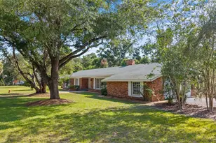 214 SE 2nd St, Chiefland, FL 32626 - Photo 3