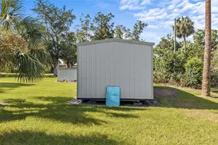 214 SE 2nd St, Chiefland, FL 32626 - Photo 19