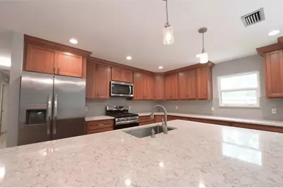 7616 SW 10th Avenue, Gainesville, FL 32607 - Photo 3
