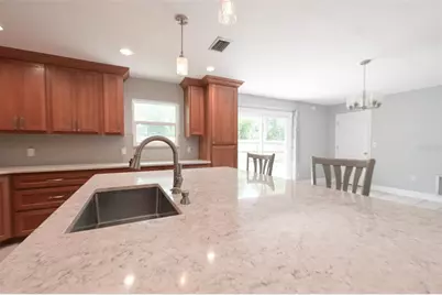 7616 SW 10th Avenue, Gainesville, FL 32607 - Photo 9