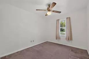 6614 NW 26th Ter, Gainesville, FL 32653 - Photo 17