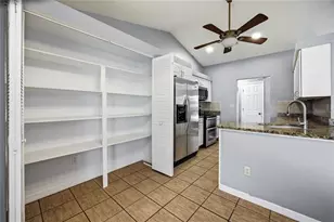 11624 NW 13th Ln, Gainesville, FL 32606 - Photo 17