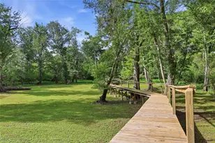 470 SW Santa Fe Dr, Fort White, FL 32038 - Photo 9