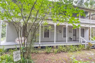 200 Park St, Melrose, FL 32666 - Photo 3