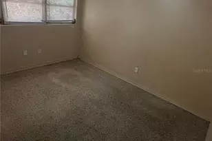 930 NE 6th Ave, Gainesville, FL 32601 - Photo 5