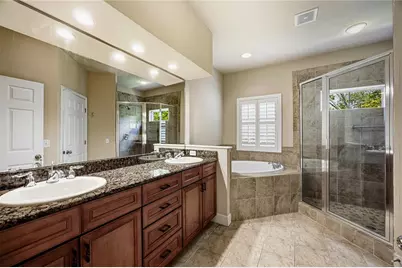 1798 NW 34th Street #12, Gainesville, FL 32605 - Photo 33