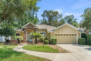 8424 SW 8th Pl, Gainesville, FL 32607 - Photo 3