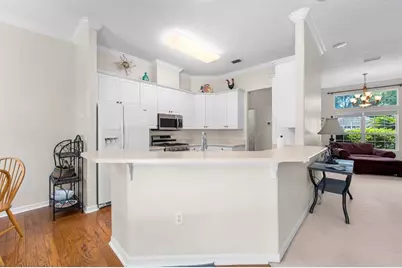 8424 SW 8th Place, Gainesville, FL 32607 - Photo 7