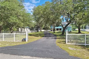 8213 Riverview Rd, Fanning Springs, FL 32693 - Photo 51