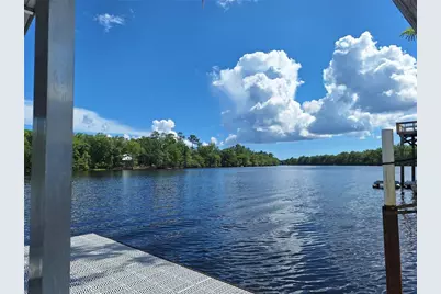8213 Riverview Road, Fanning Springs, FL 32693 - Photo 5
