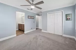 8213 Riverview Rd, Fanning Springs, FL 32693 - Photo 17