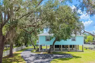 8213 Riverview Rd, Fanning Springs, FL 32693 - Photo 29