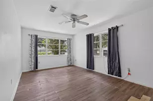 1321 NW 31 Dr, Gainesville, FL 32605 - Photo 27