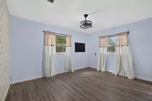 1321 NW 31 Dr, Gainesville, FL 32605 - Photo 19