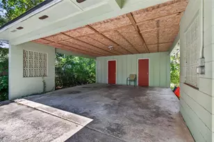 1321 NW 31 Dr, Gainesville, FL 32605 - Photo 29