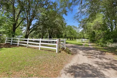 16310 NW 40th Place, Newberry, FL 32669 - Photo 85