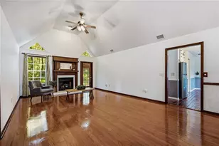 10709 NW 31st Pl, Gainesville, FL 32606 - Photo 11