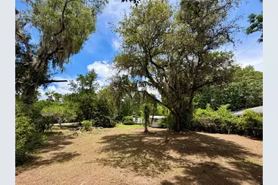 424 Margaret Street, Bronson, FL 32621 - Photo 3