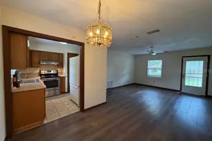 901 NE 23rd St, Gainesville, FL 32641 - Photo 11