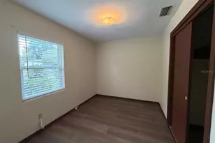 901 NE 23rd St, Gainesville, FL 32641 - Photo 25