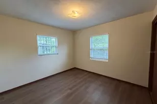 901 NE 23rd St, Gainesville, FL 32641 - Photo 23