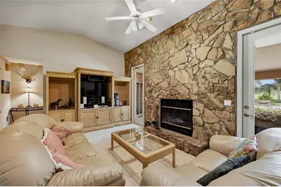 11751 SE 16th Lane, Morriston, FL 32668 - Photo 15