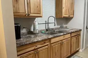 23084 NW 184th Rd, High Springs, FL 32643 - Photo 5