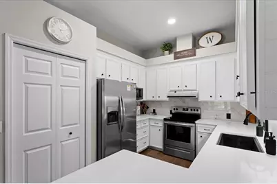 7710 NW 38th Place, Gainesville, FL 32606 - Photo 9